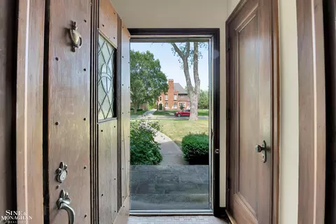 Entry Way - 829 Trombley, Grosse Pointe Park, MI 48230 photo 1 of 2