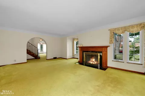 Living - 829 Trombley, Grosse Pointe Park, MI 48230 photo 1 of 7