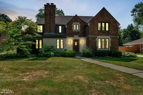 Exterior - 829 Trombley, Grosse Pointe Park, MI 48230 photo 10 of 10