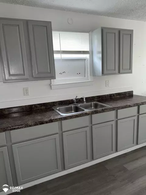 Kitchen - 818 Markham, Flint, MI 48507 photo 1 of 1