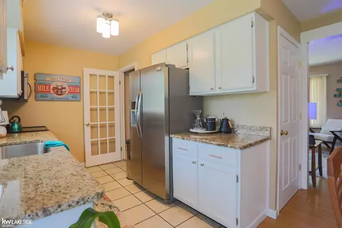 Kitchen - 23566 Colonial, Armada, MI 48005 photo 1 of 2