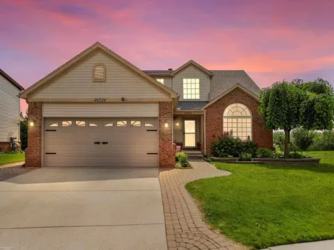 46524 Heather, Chesterfield, MI 48051