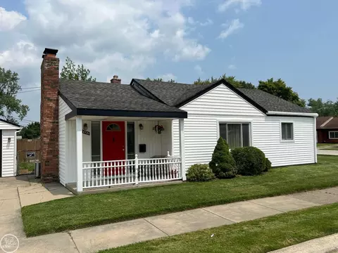 26701 Belanger, Roseville, MI 48066