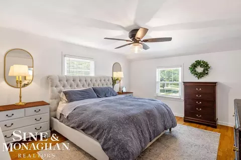 Bedroom - 1301 Torrey, Grosse Pointe Woods, MI 48236 photo 1 of 4