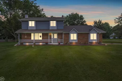 2826 Watchhill, Lapeer, MI 48446