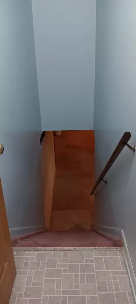 Entry Way - 9441 Coldwater, Flushing, MI 48433 photo 5 of 5