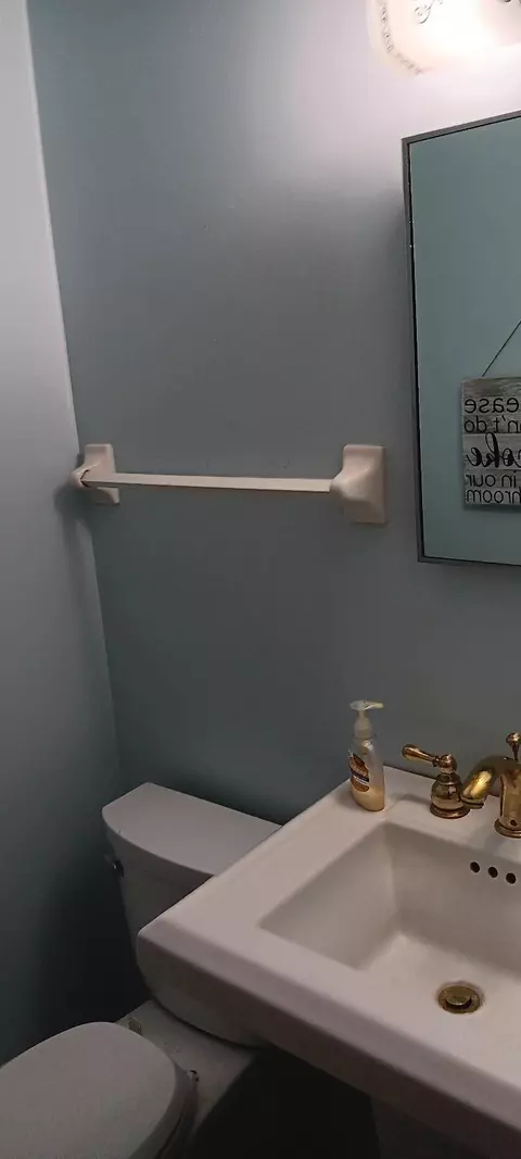 Bath - 9441 Coldwater, Flushing, MI 48433 photo 4 of 4