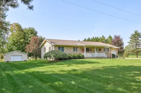 9708 Mcpherson, Millington, MI 48746