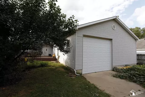 613 Pickard, Temperance, MI 48182 photo 8