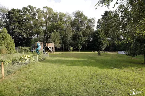 613 Pickard, Temperance, MI 48182 photo 7