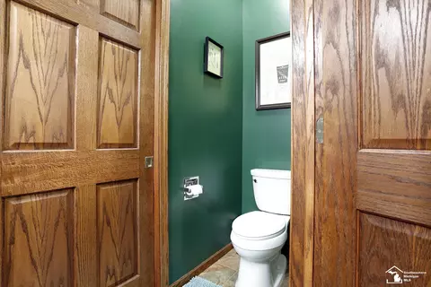 613 Pickard, Temperance, MI 48182 photo 25