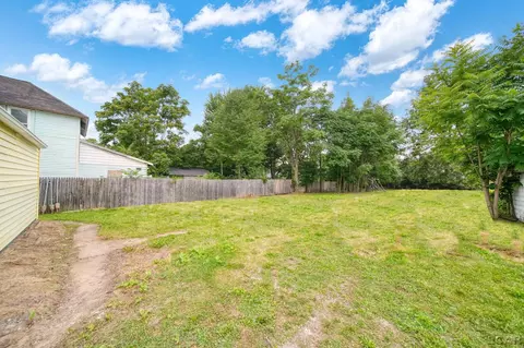 929 E Maumee, Adrian, MI 49221 photo 25