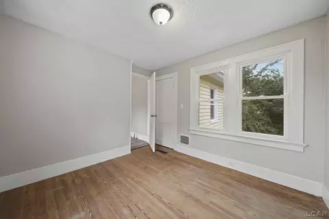 929 E Maumee, Adrian, MI 49221 photo 20