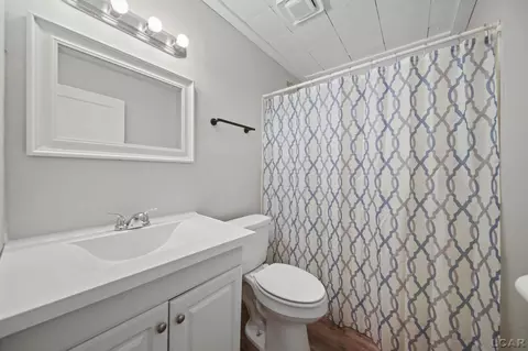 929 E Maumee, Adrian, MI 49221 photo 23