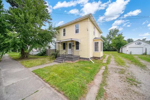929 E Maumee, Adrian, MI 49221
