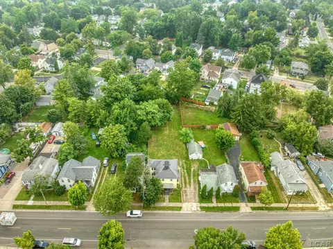 929 E Maumee, Adrian, MI 49221 photo 27