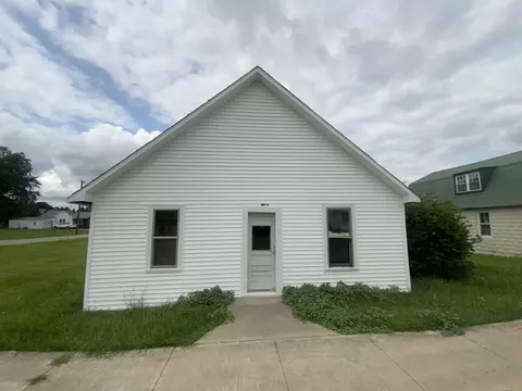36 W Lapeer, Peck, MI 48466