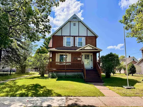 935 Oak, Negaunee, MI 49866