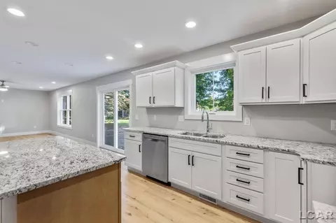 3381 Pender, Adrian, MI 49221 photo 5