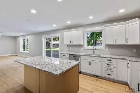 3381 Pender, Adrian, MI 49221 photo 6