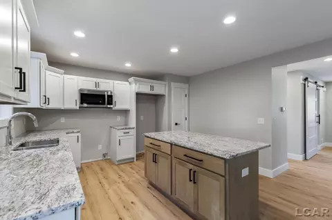 3381 Pender, Adrian, MI 49221 photo 3