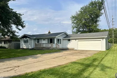 47039 Hennings, Chesterfield, MI 48047