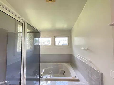 Bath - 620 Mill, Algonac, MI 48001 photo 3 of 5