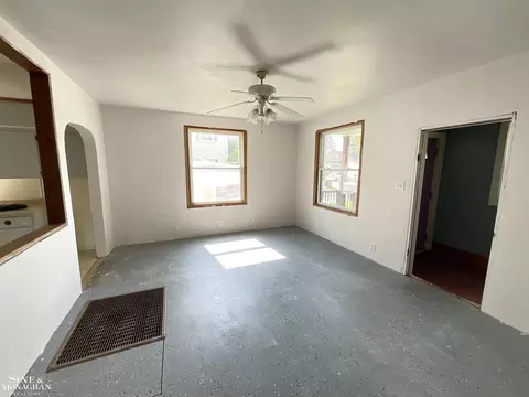 Living - 620 Mill, Algonac, MI 48001 photo 2 of 4