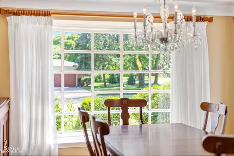 Dining - 84 Clairview, Grosse Pointe Shores, MI 48236 photo 3 of 6