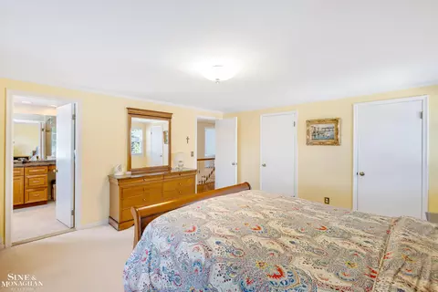 Bedroom - 84 Clairview, Grosse Pointe Shores, MI 48236 photo 5 of 6