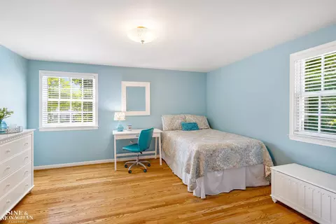 Bedroom - 84 Clairview, Grosse Pointe Shores, MI 48236 photo 1 of 6