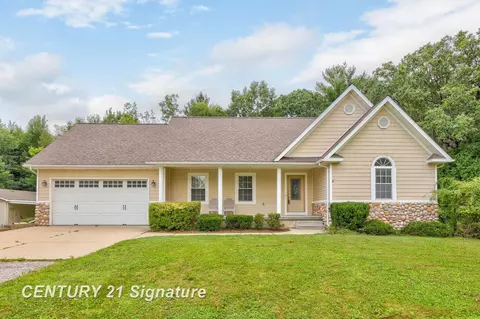 7701 Busch, Birch Run, MI 48415