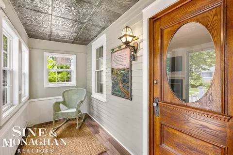 127 Muir, Grosse Pointe Farms, MI 48236 photo 3