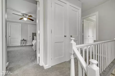 Entry Way - 17430 Maumee, Grosse Pointe, MI 48230 photo 4 of 4