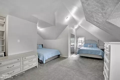 Bedroom - 17430 Maumee, Grosse Pointe, MI 48230 photo 7 of 8