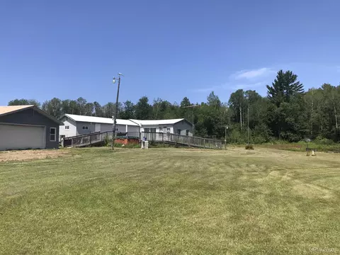 6416 Lamontangue, Fence, WI 54120