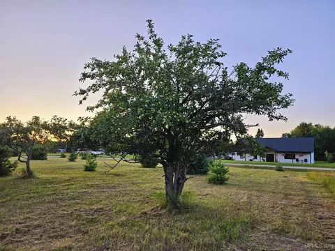 tbd Christine M3, Escanaba, MI 49829