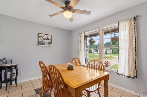 Dining - 6415 Pocklington, Britton, MI 49229 photo 1 of 3