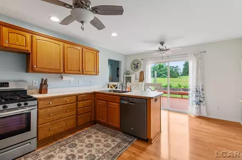 Kitchen - 6415 Pocklington, Britton, MI 49229 photo 2 of 4