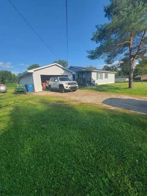 5186 N Stark, Hope, MI 48628