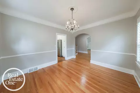 836 Lincoln, Grosse Pointe, MI 48230 photo 18