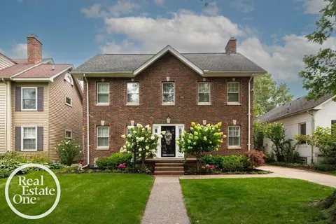 836 Lincoln, Grosse Pointe, MI 48230 photo 39