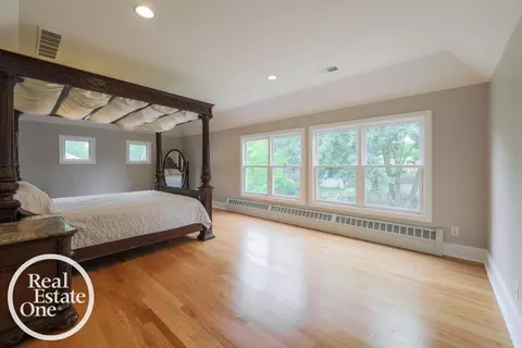 836 Lincoln, Grosse Pointe, MI 48230 photo 22