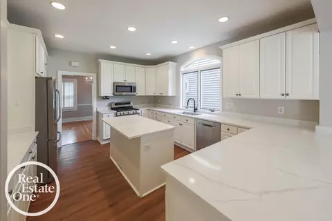 836 Lincoln, Grosse Pointe, MI 48230 photo 9