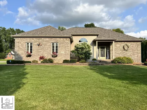 604 Carriage, Davison, MI 48423