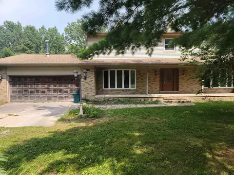 1040 Miller, Riley, MI 48041