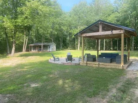 3915 Lakeshore, Gladwin, MI 48624 photo 6