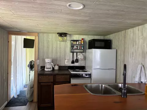 3915 Lakeshore, Gladwin, MI 48624 photo 33