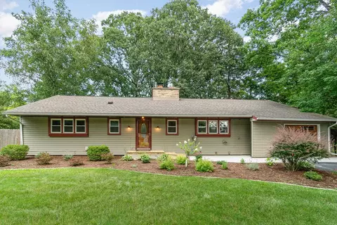 608 Hillcrest, Midland, MI 48640
