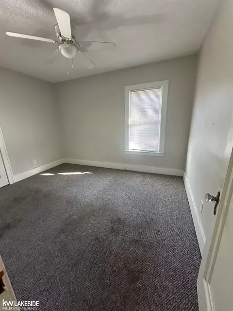 3591835920 John R, Wayne, MI 48184 photo 21